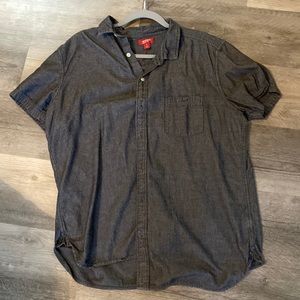 XL mens short sleeve button down